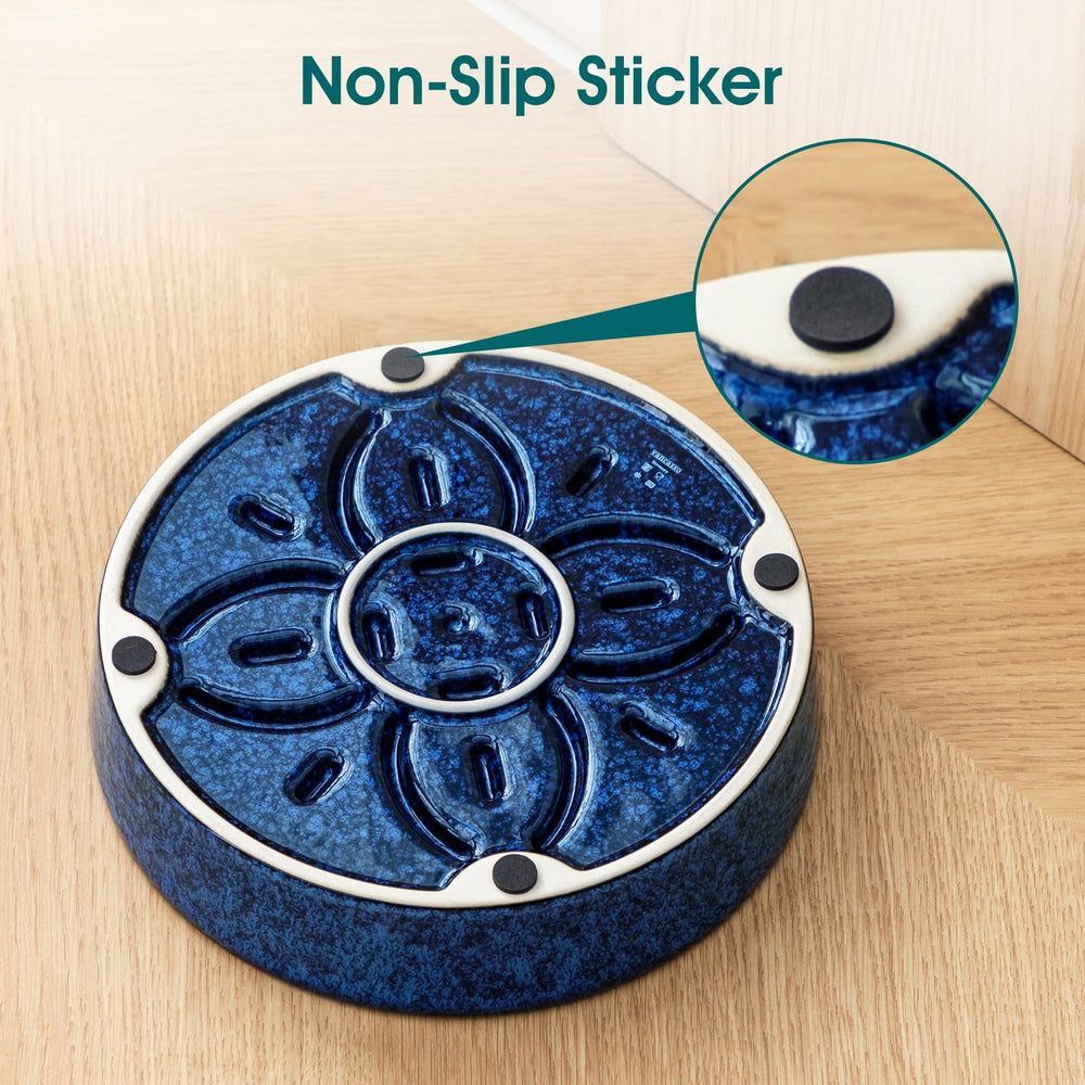 Vancasso non-slip pads secure the bowl to prevent spills during busy mealtimes.