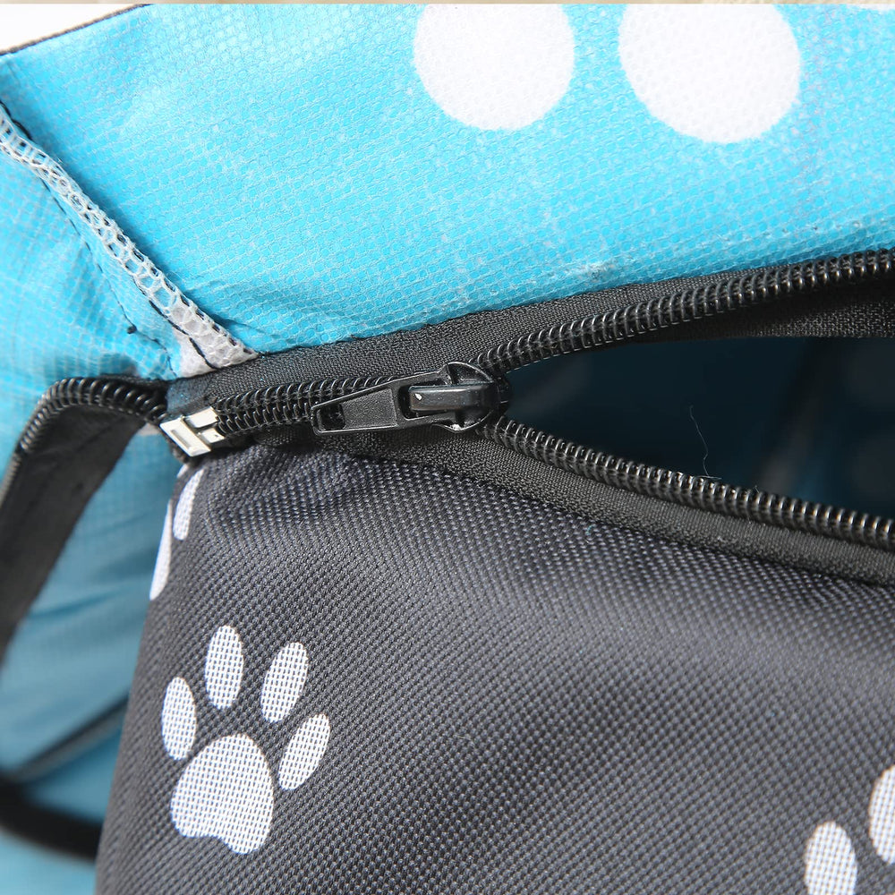 VARMTOR Outdoor Cat House closed design shields cats from weather