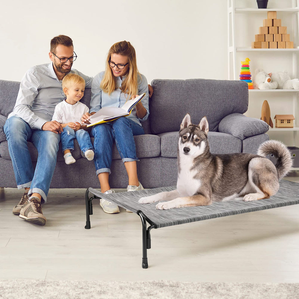 Veehoo Outdoor Elevated Dog Bed portable design suits travel, picnics, and camping