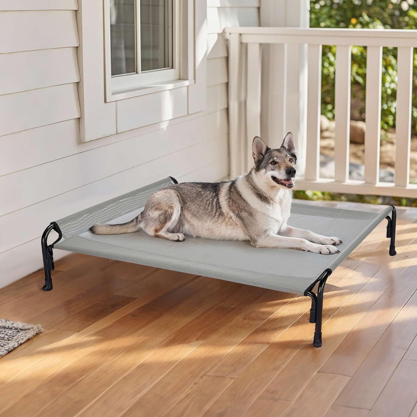 Veehoo indoor-outdoor use photo features portable design for camping or travel