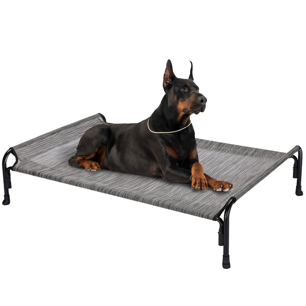 Veehoo XL outdoor elevated dog bed full view demonstrates spacious raised cot for outdoor lounging.