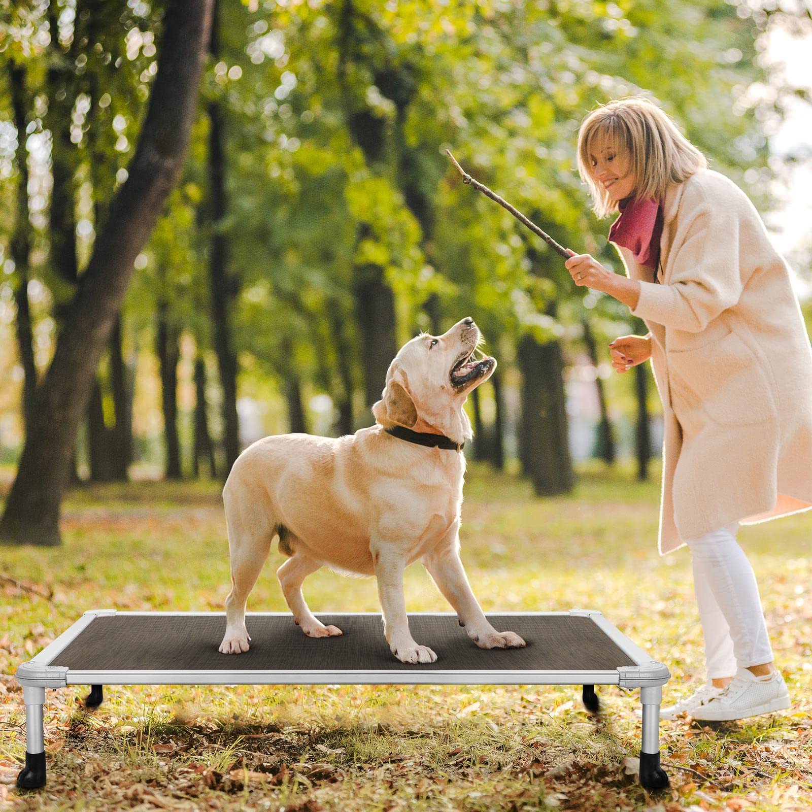 Veehoo chew-proof elevated dog bed textilene mesh provides breathable cooling for pets.