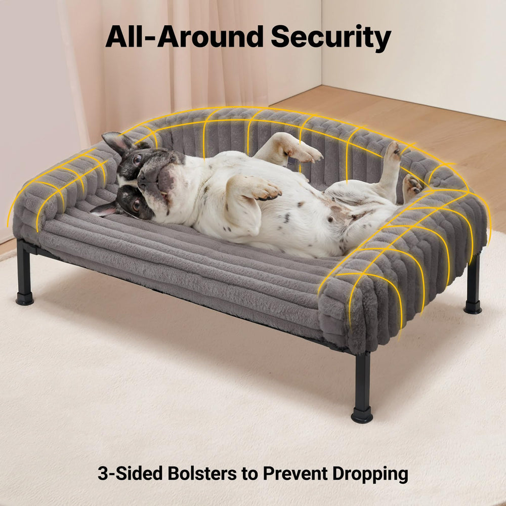 Veehoo elevated bed bolster closeup emphasizes three-sided security around the pet.