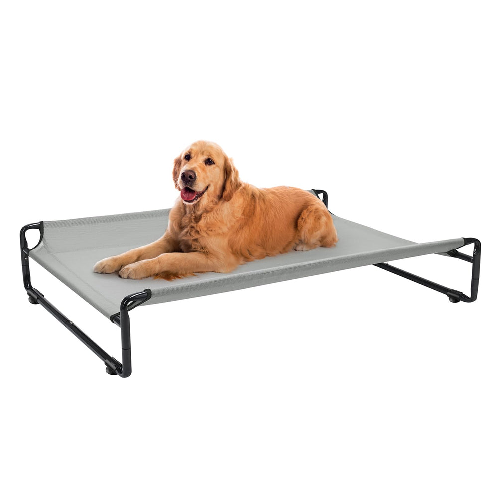 Veehoo original outdoor elevated dog bed frame demonstrates durable powder-coated steel for outdoor use.