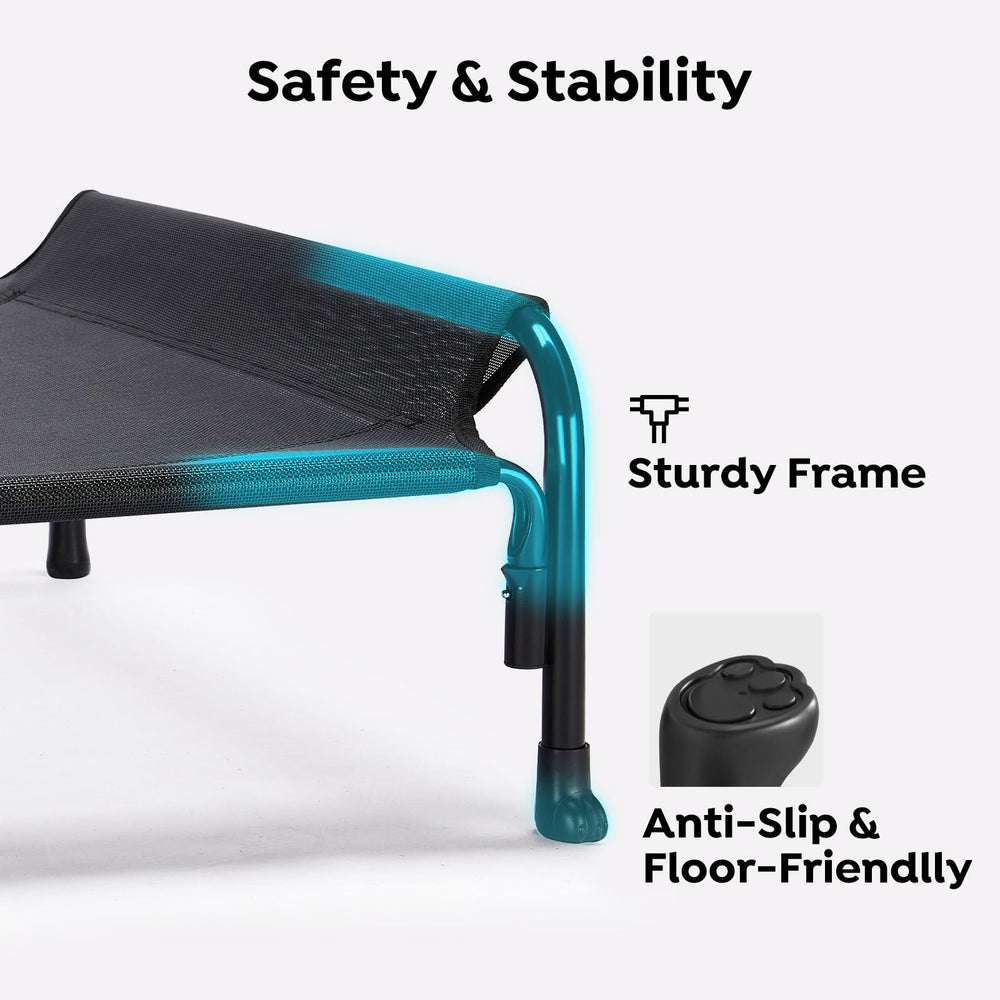 Veehoo outdoor elevated dog bed slope-headrest close-up shows neck-support-friendly contour.