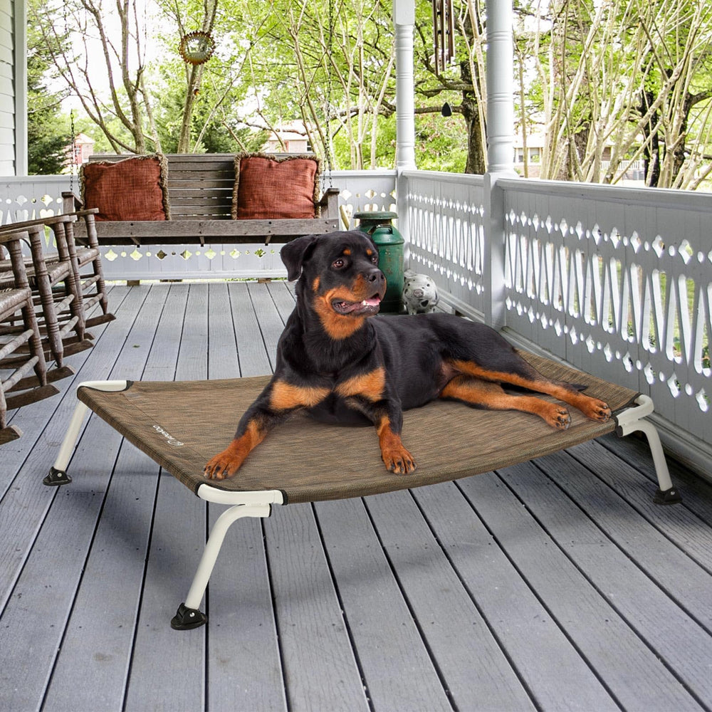 Veehoo white legs brown cot complements outdoor decor