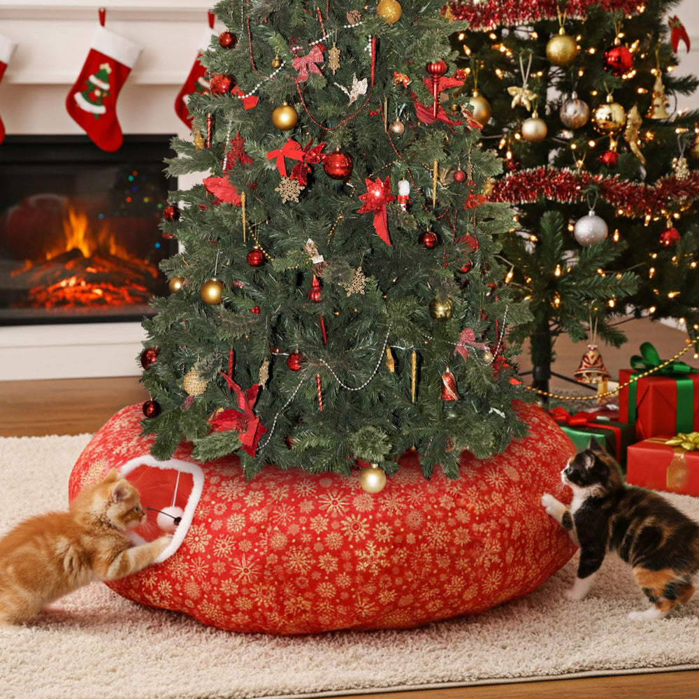 Vertintong Red-Gold Christmas Pattern adds festive charm to any room.