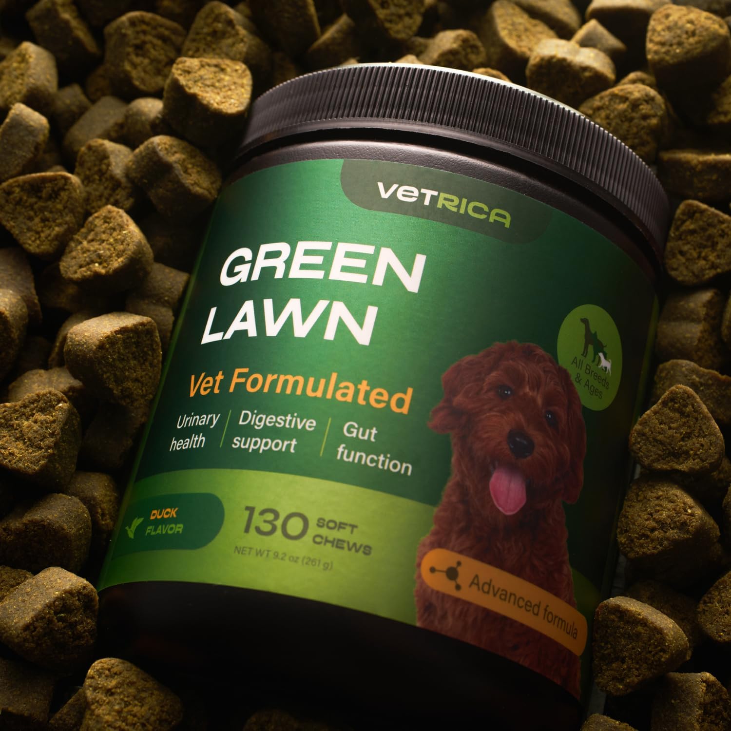 Vetrica bottle with serving suggestion for dogs of all sizes.