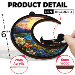 Vinatimes eco-friendly wood and acrylic suncatcher adds a warm touch to home décor.