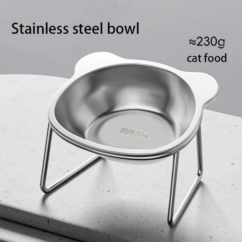 Vinqki elevated bowls hold 230g dry food for portion control during feeding.
