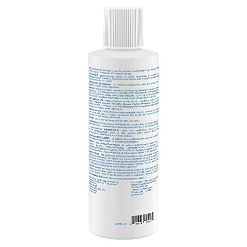 Virbac Allergroom lather closeup shows rich foam for thorough coat cleaning.
