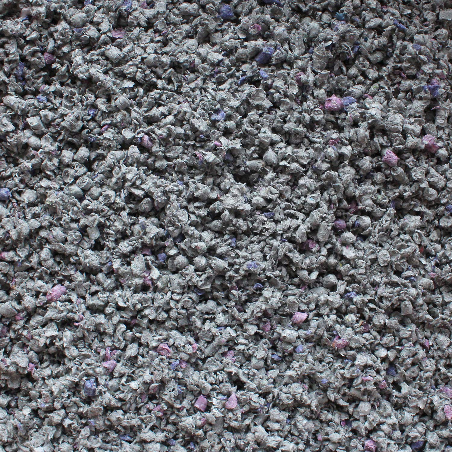 Vitakraft Sunseed bedding dust-free surface reduces respiratory irritants in small animal homes.