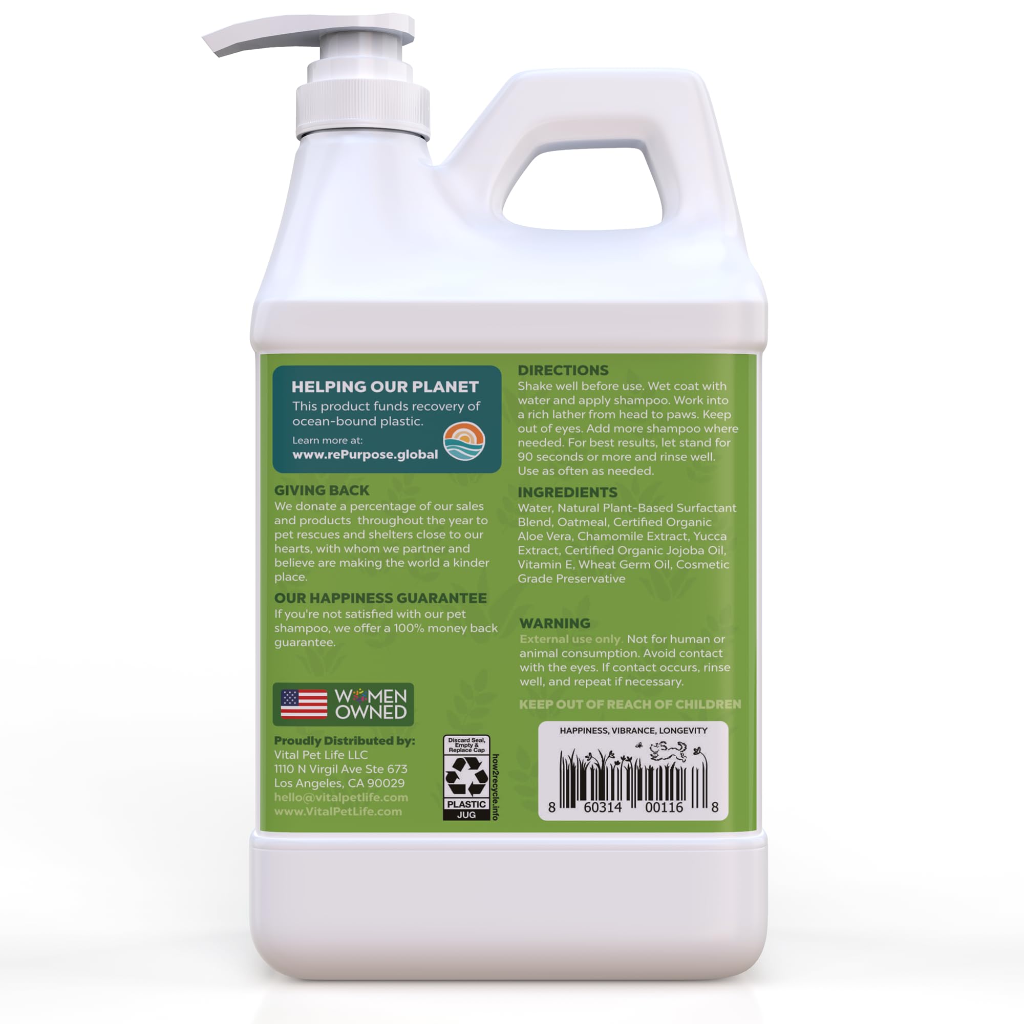 Vital Pet Life dog shampoo family-use scene conveys safe grooming