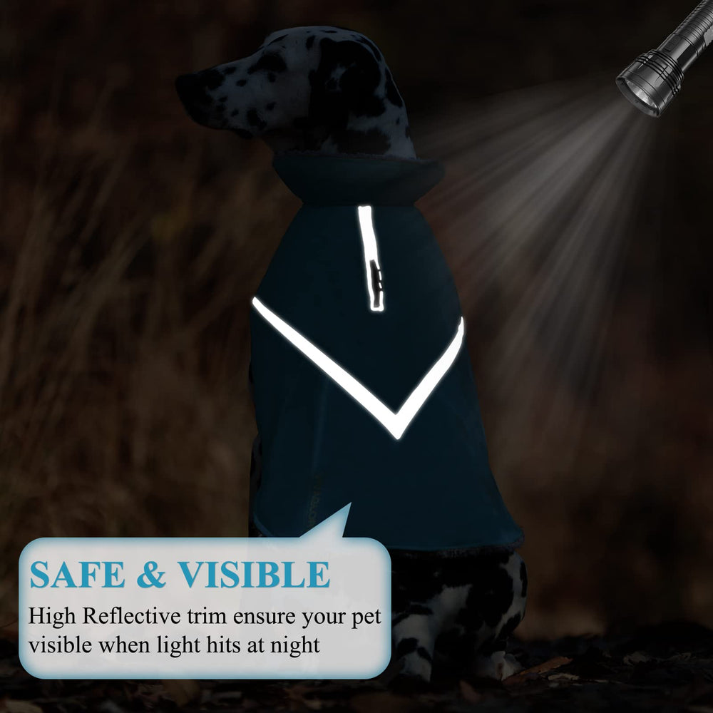 VIVAGLORY Snowrap coat harness hole design allows easy leash access.