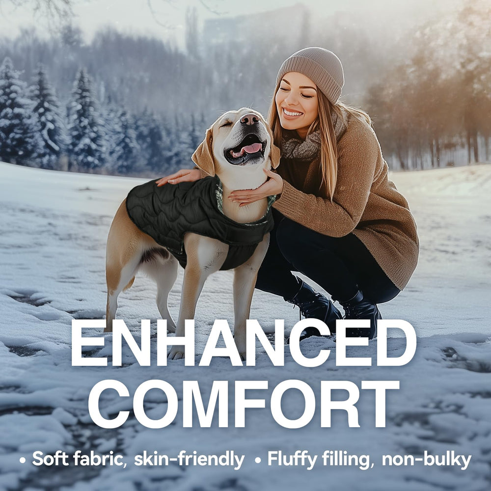 VIVAGLORY Softjoy back leash opening for easy leash access.
