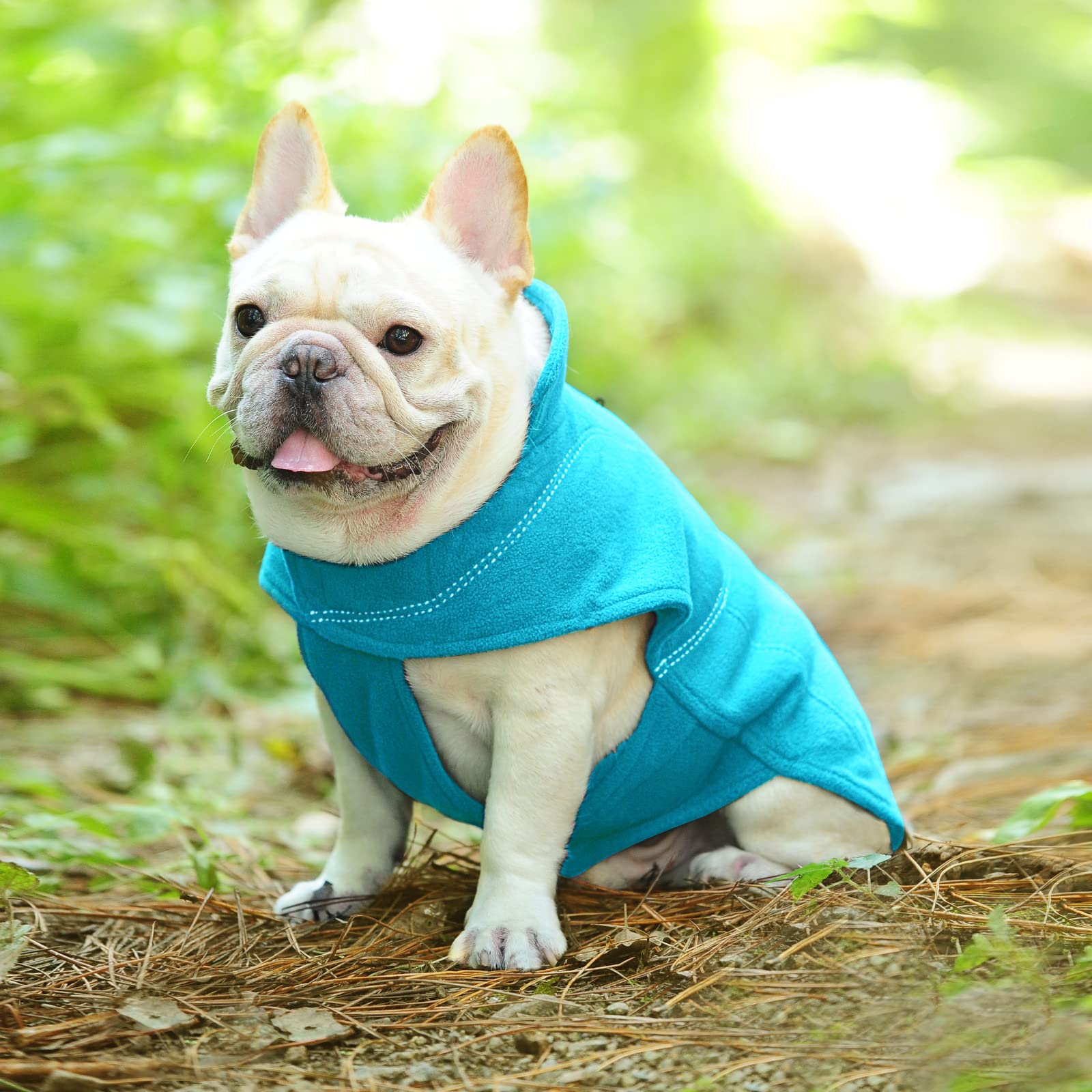 VIVAGLORY Softpad fleece vest turquoise care shot showing machine washable fabric