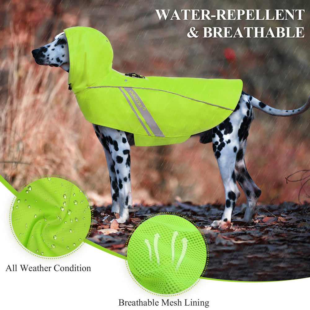 VIVAGLORY Wetoff raincoat hood in use during a light shower for head protection