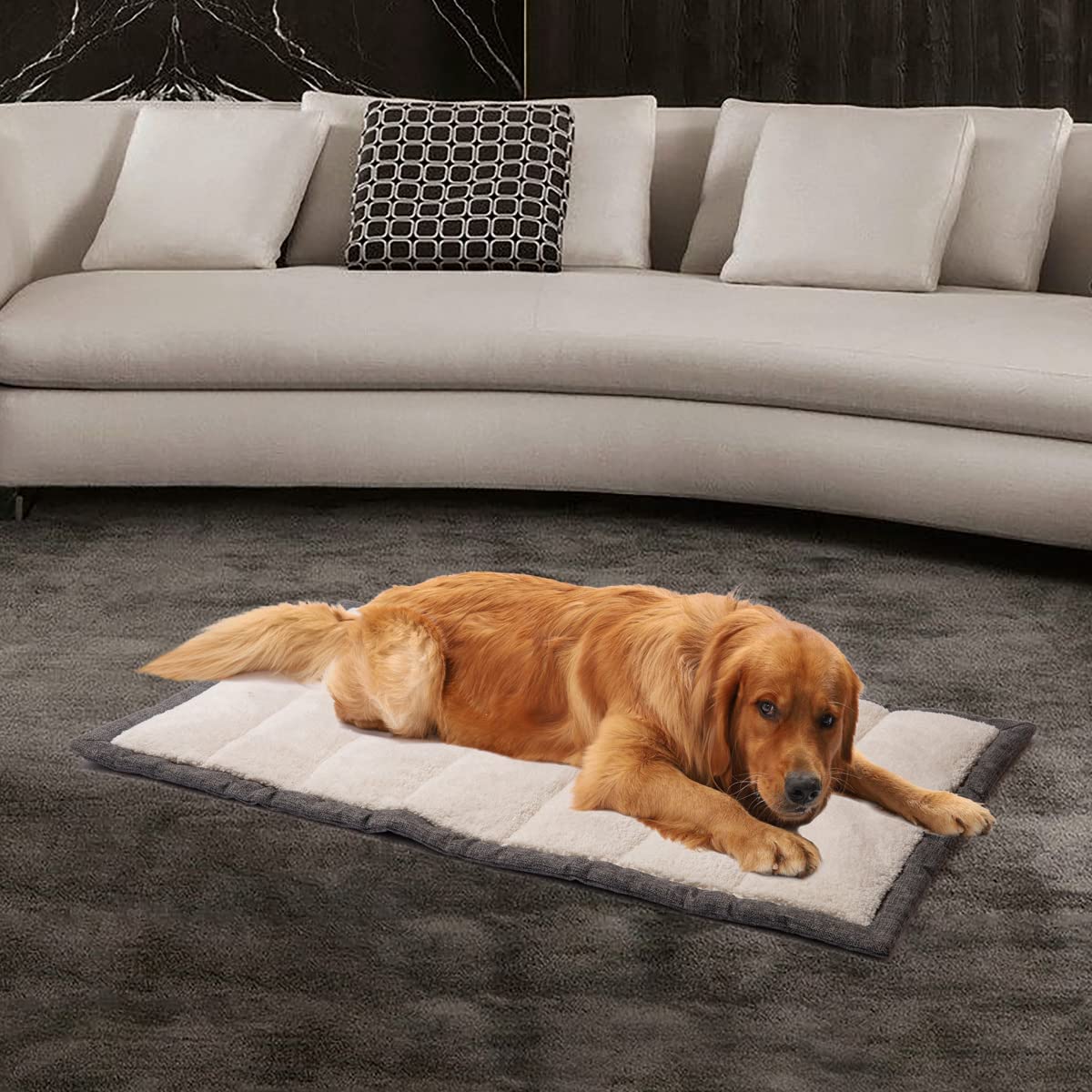 vmgreen Outdoor Dog Bed machine washable for easy cleaning