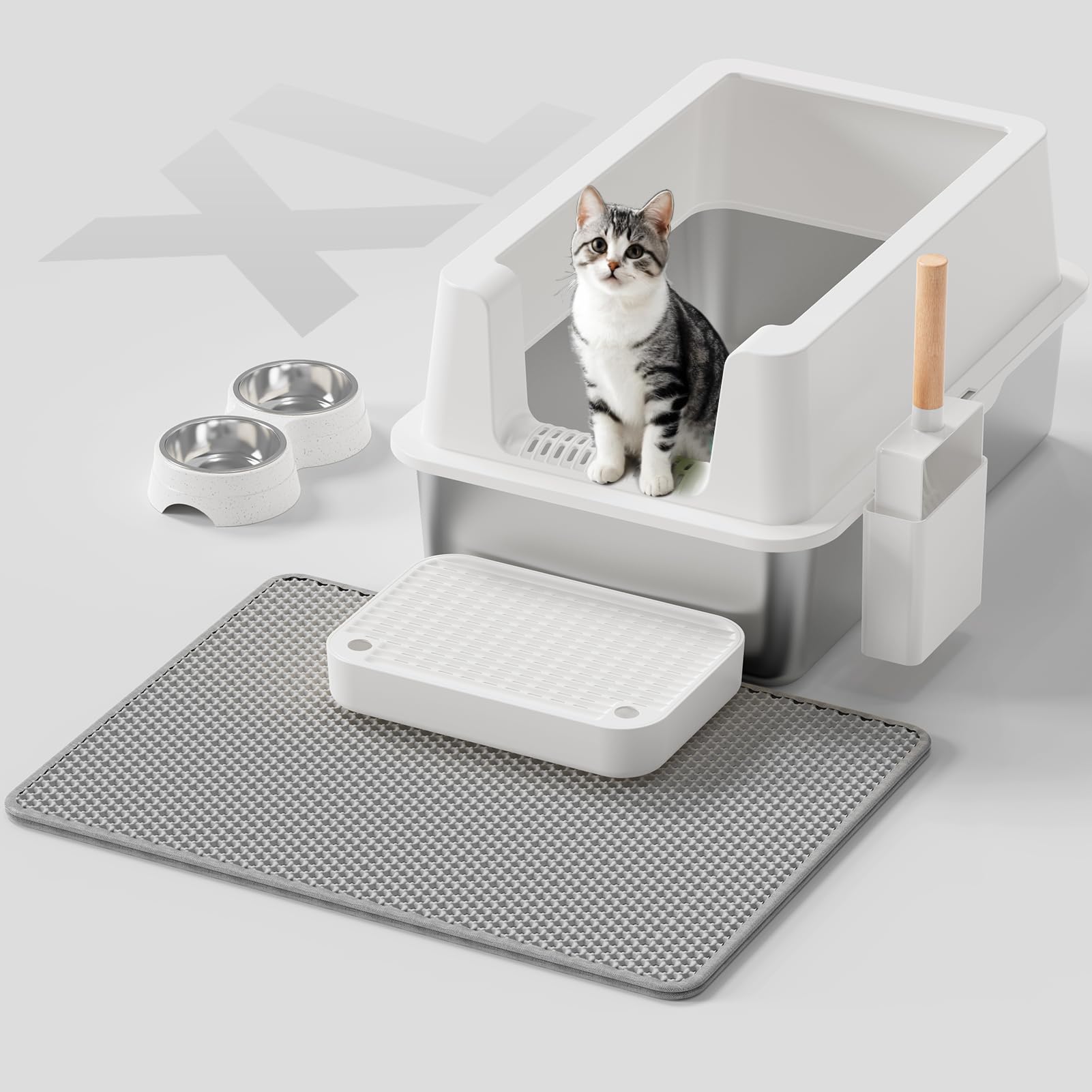 VNAKIO stainless steel cat litter box lid closed for clean containment.