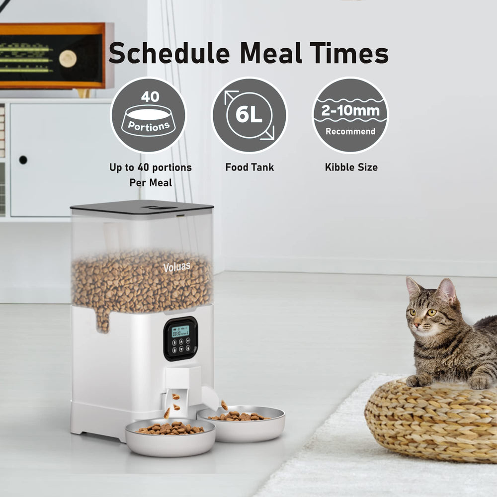 Voluas memory-function cat feeder preserves your feeding schedule through power changes.