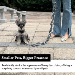 VQARCH giant plastic chain leash adds humorous flair while keeping pets under control.