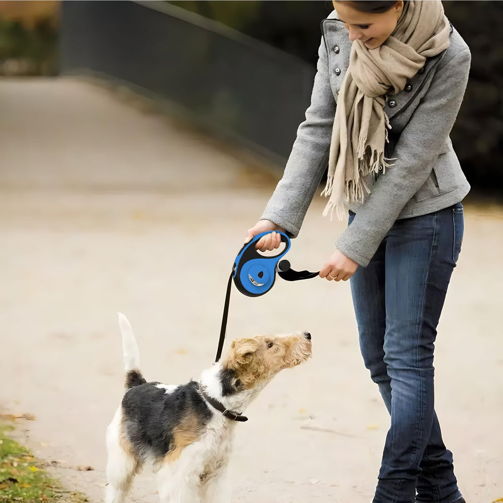 VTOPVMAX blue leash supports dogs up to 110lbs for medium to large breeds