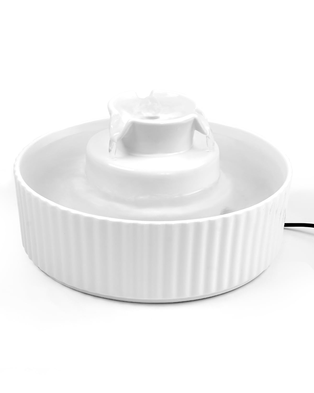 waatoos ceramic cat fountain with cupcake design, showcasing a sturdy 2.1L capacity for multiple pets.
