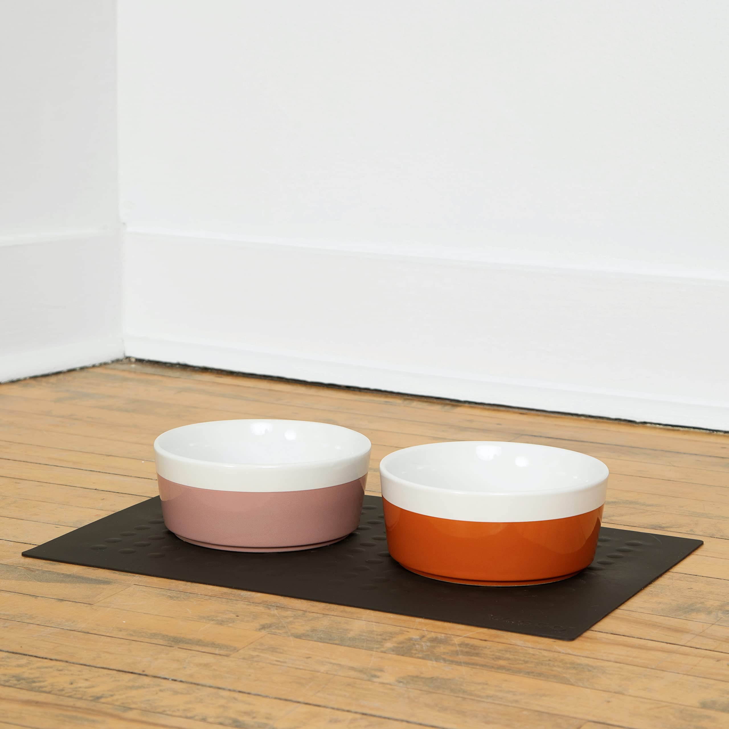 Waggo Dipper bowl dishwasher-safe image supports convenient cleaning after meals.