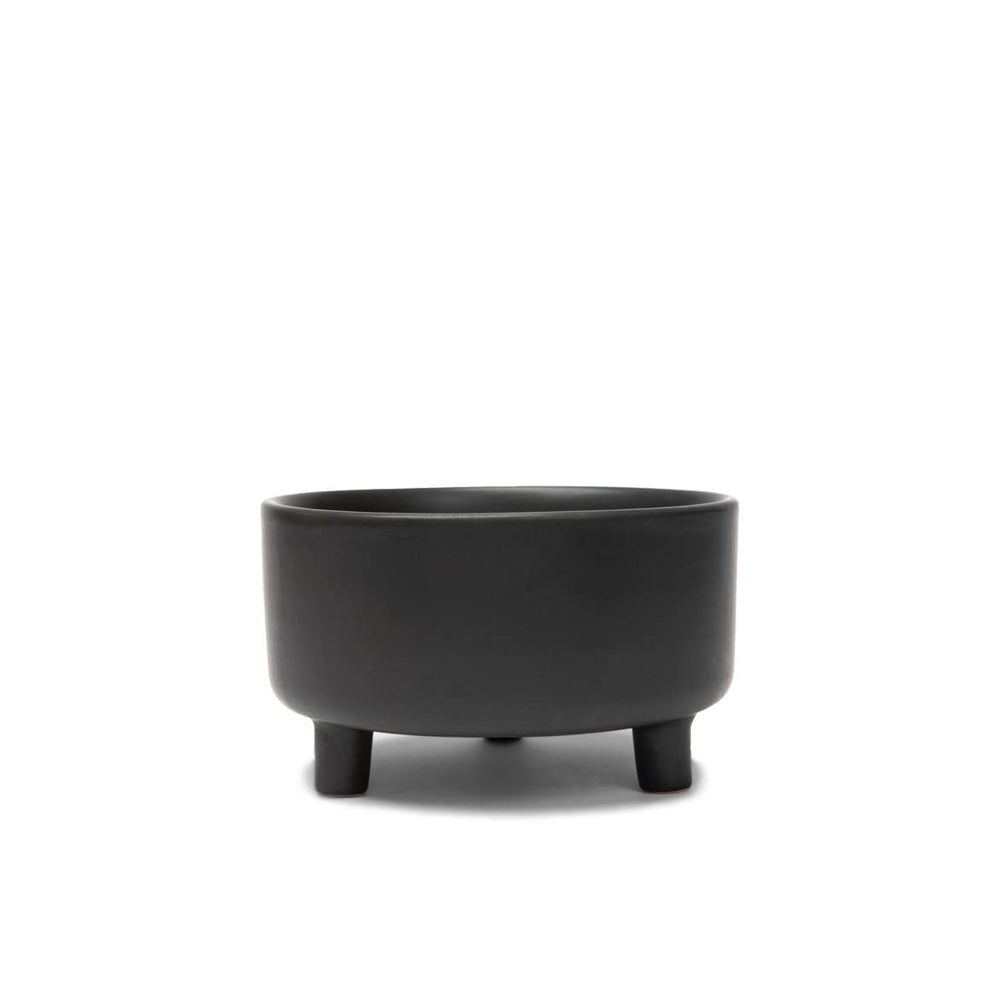 Waggo Uplift ceramic dog bowl large black suited for bigger portions and durable daily use.