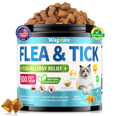 Wagmee Natural Cat Flea Chewables packaging demonstrates easy daily flea prevention for cats