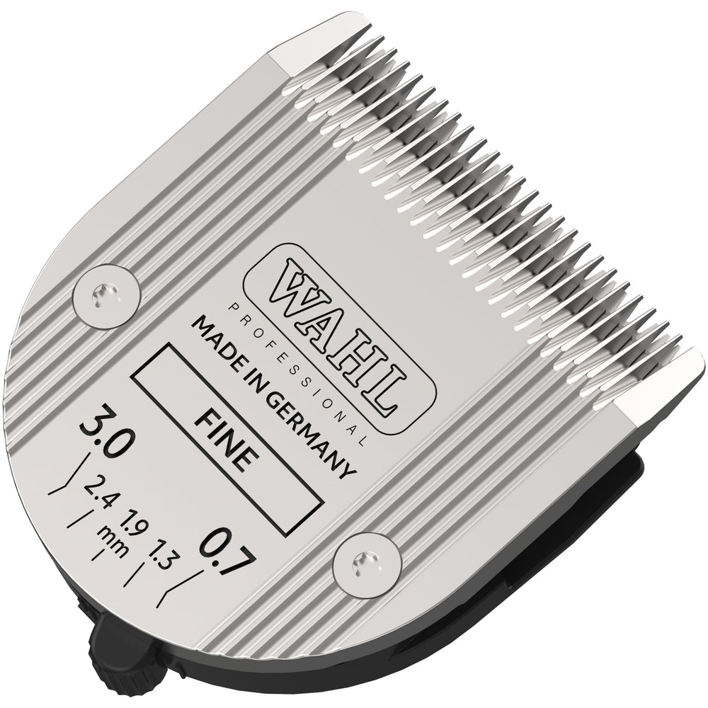 Wahl Professional Animal 5-in-1 blade in durable steel for versatile grooming.