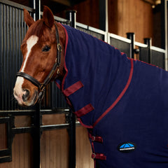 WeatherBeeta anti-static fleece cooler anti-pill fabric maintains a smooth feel after washing.