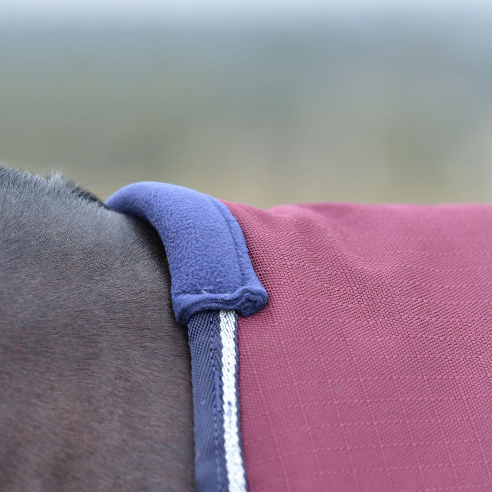 WeatherBeeta ComFiTec Essential Turnout reflective binding boosts night visibility.