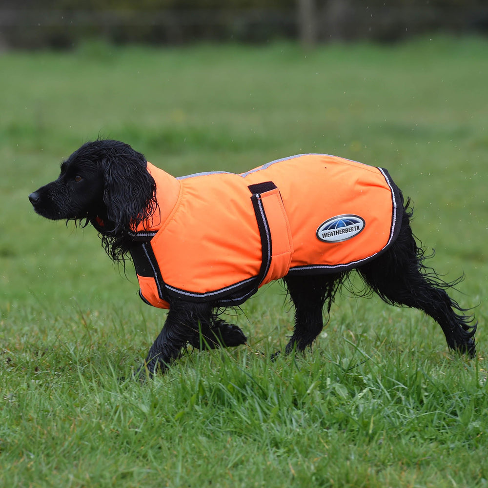 WeatherBeeta ComFiTec Reflective Parka chest and belly closure provides extra warmth.