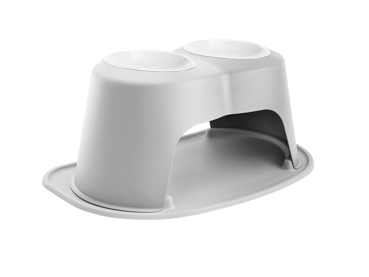 WeatherTech double high feeding system stand shows elevated design for comfortable feeding
