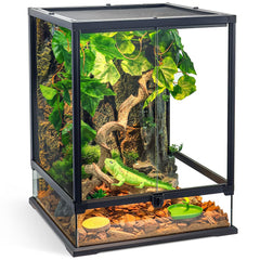 Wedoelsim full glass panoramic vivarium view enabling unobstructed reptile observation.
