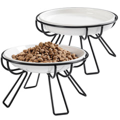 Wellbro cat dining set ceramic water bowl on stand for mess-free hydration.