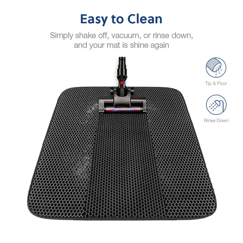 WePet cat litter mat in-use demonstrates easy cleaning and large surface area.