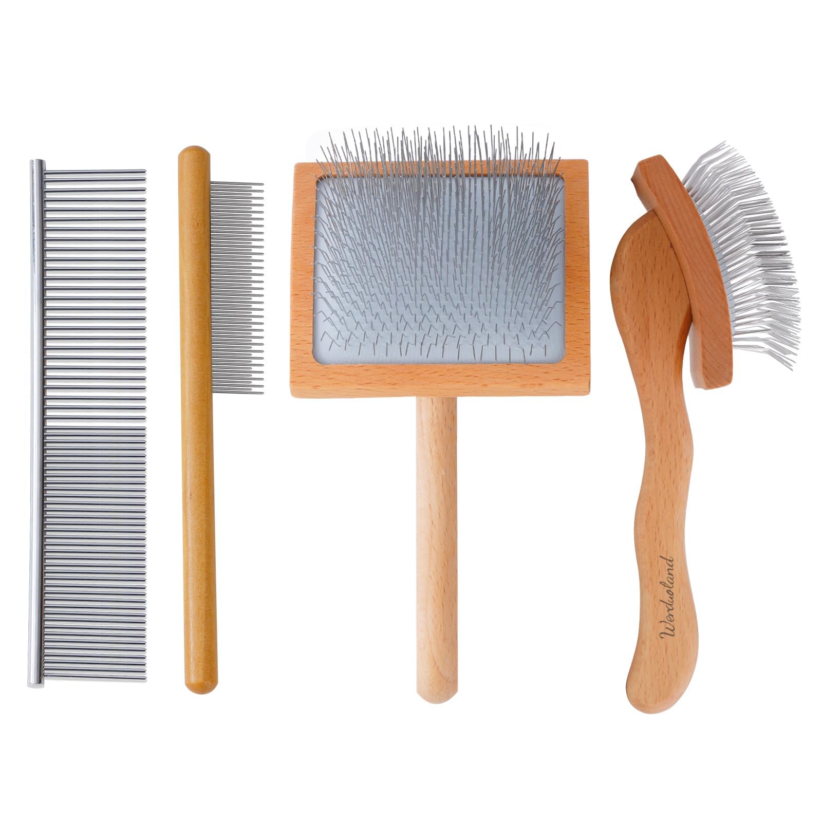 Werduoland goldendoodle-coat care slicker in action for long-haired breeds