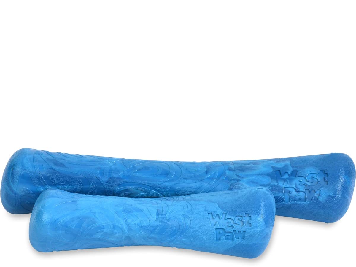 WEST PAW Seaflex Drifty floating on water for fetch and play