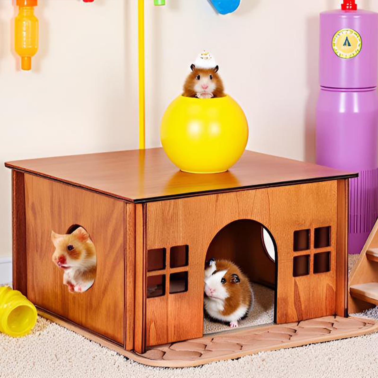 WHEARTED wooden guinea pig hideout side view highlights air-flow design.