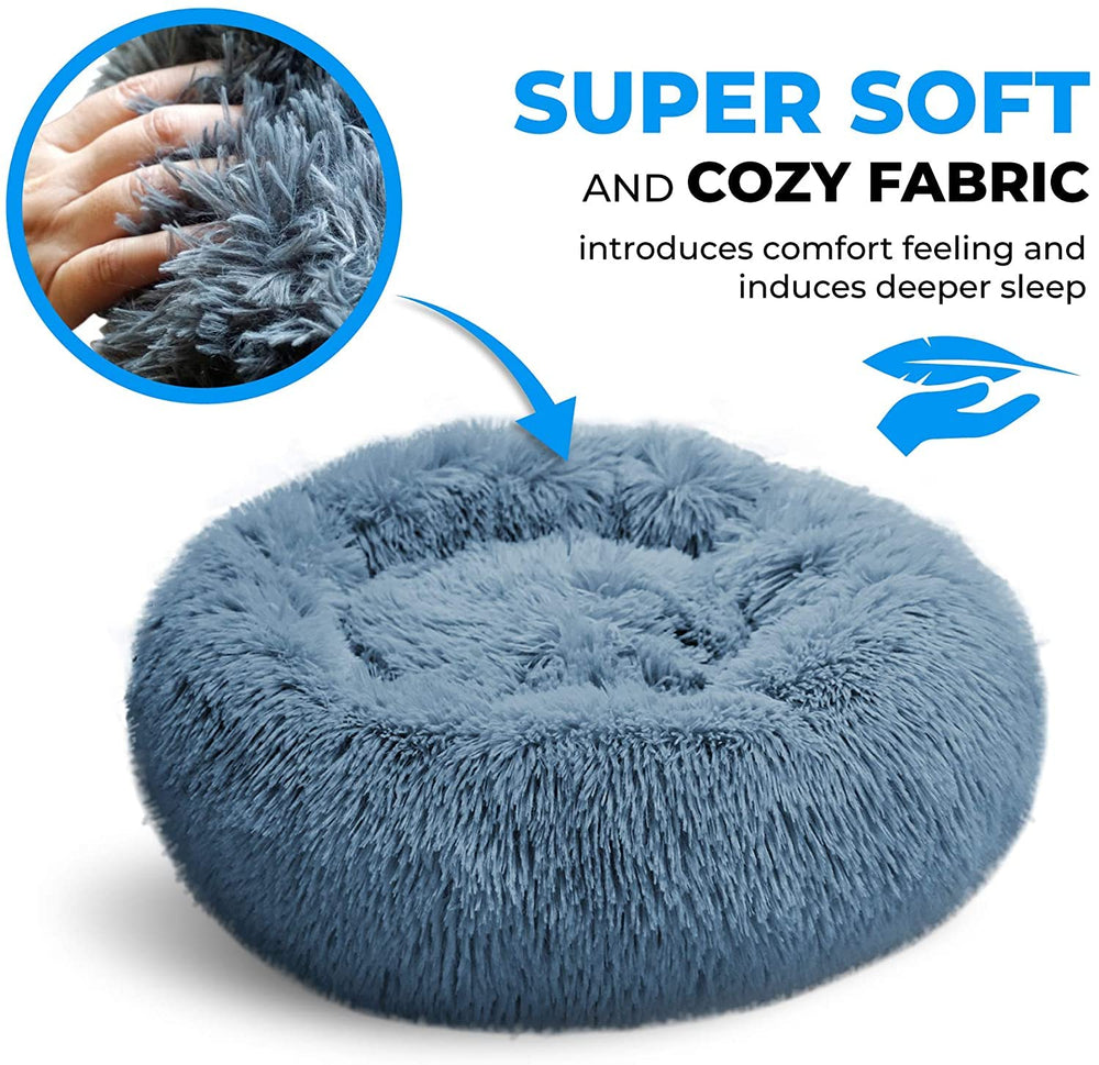 Whiskers & Friends bed is machine washable for easy care.