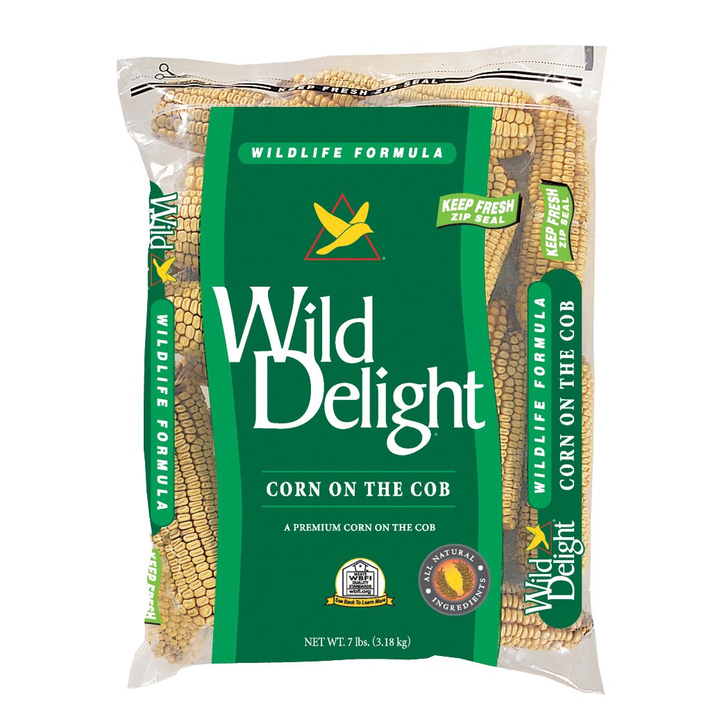 Wild Delight corn on the cob pack for year-round wildlife feeding.