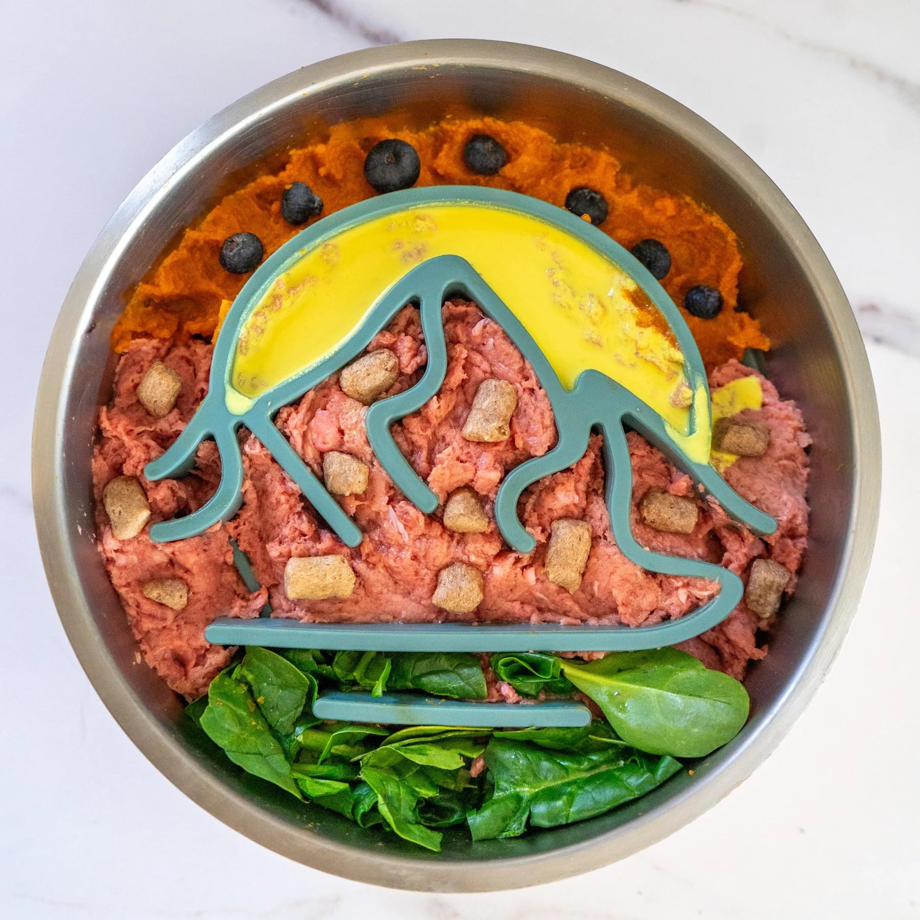 Dishwasher-safe Wilderdog Slow Feeder Bowl simplifies post-meal cleanup.