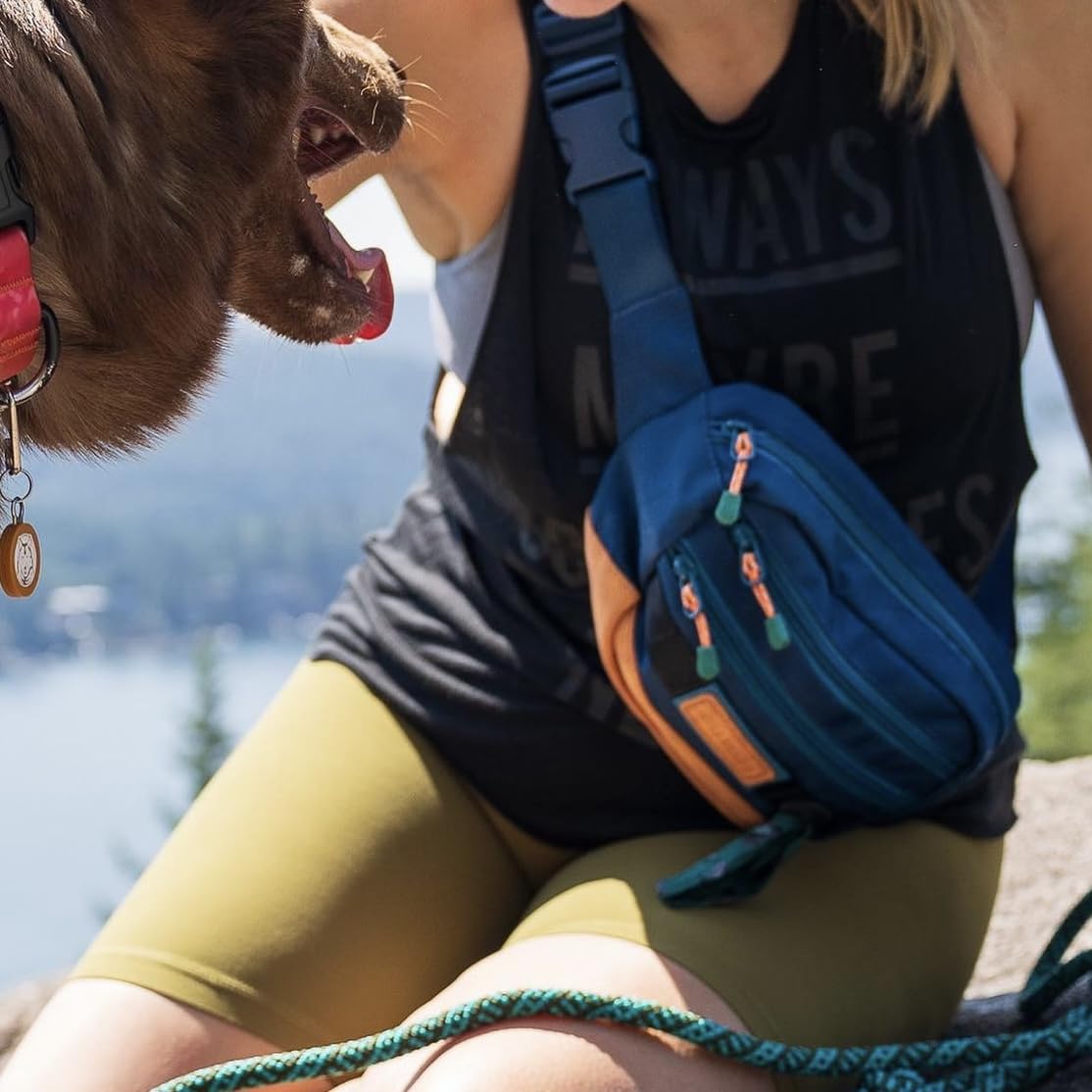 Wilderdog Utility Fanny Pack front attachment points hold carabiners or bowls.