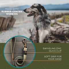 Wilderdog olive leash in dirt-repellent design for dirty outdoor use