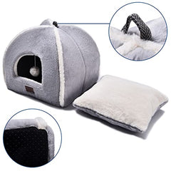 WindRacing cat bed plush interior offers warm, cozy shelter.