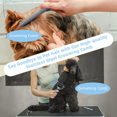 Wisedog one-touch hair removal comb captures loose hair quickly.