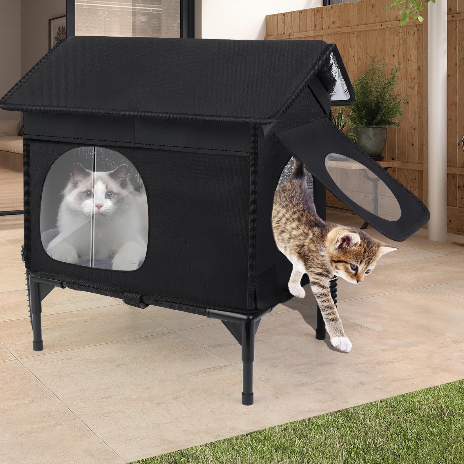 Wn's Day cat house side window lets cats observe outdoors calmly.