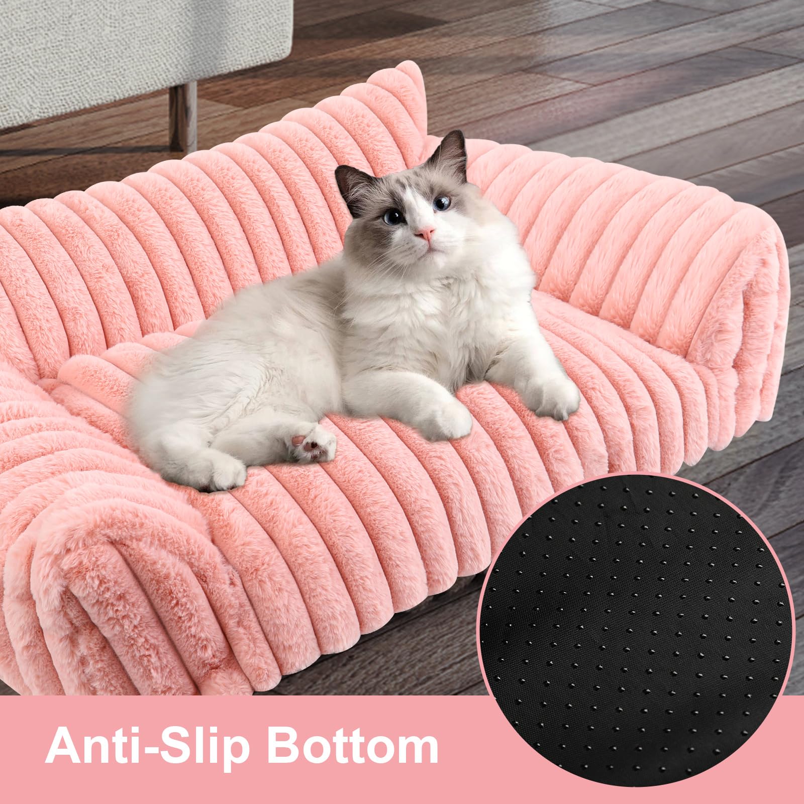 Wn's Day bed suited for cats and small dogs.